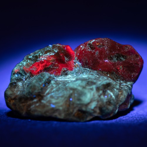 Alexandrit (Farbwechsel Chrysoberyll) 46 ct UVLW Typ Lokalität, Ural Russland - Bild 6 von 9
