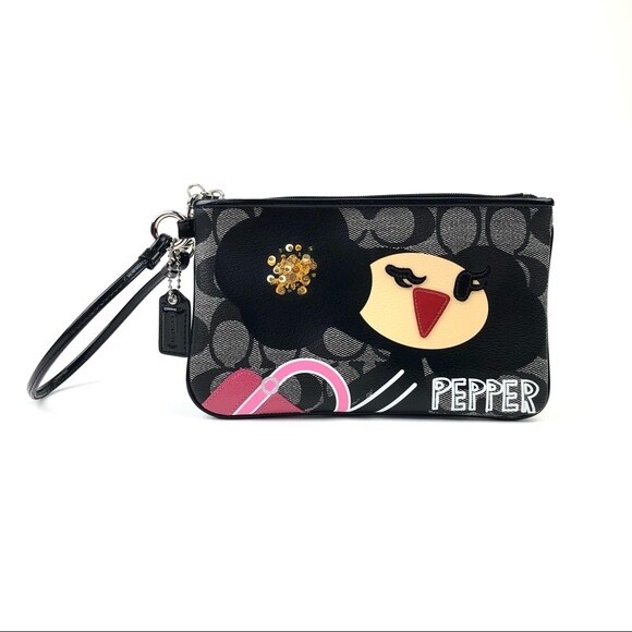coach ポピーシリーズ PEPPER Coach Poppy Chan Pepper Large Wristlet Rare | eBay