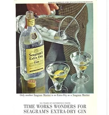 Seagram Extra Dry Gin Martini MOD Bar Barware ADVERT 1960s Vintage Print Ad 9 in