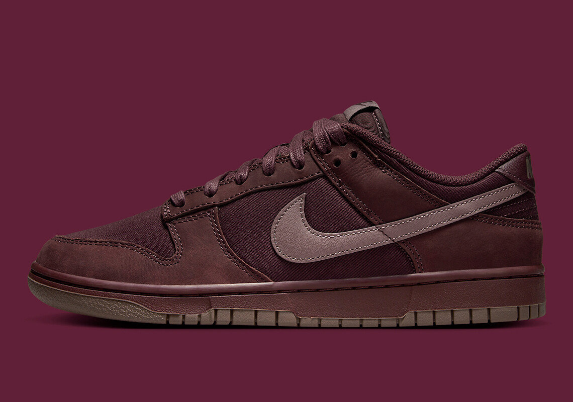 Мужские кроссовки Nike Dunk Low PRM Burgundy Crush Suede Purple FB8895-600