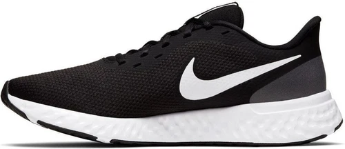 Nike Revolution 5 Black White