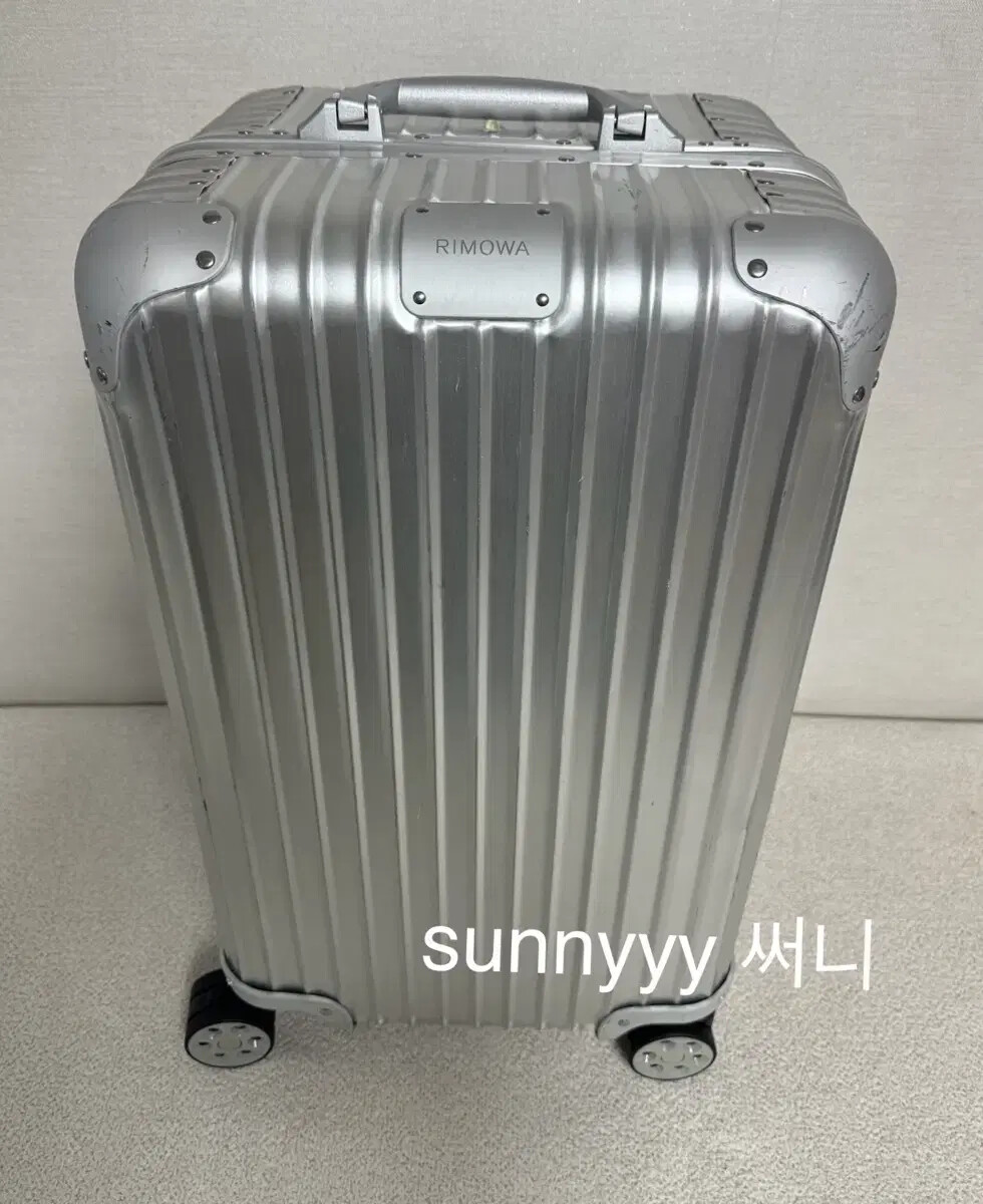 バッグ Rimowa Original Trunk S Original Trunk S Aluminum Suitcase | Silver | RIMOWA