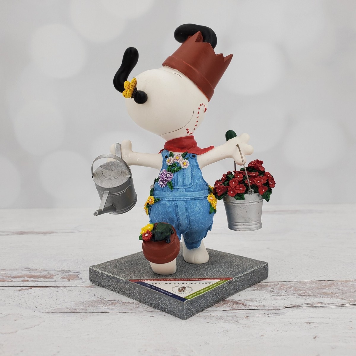 Westland Peanuts On Parade Garden Party Resin Snoopy Westland Peanuts On Parade Garden Party Resin Snoopy