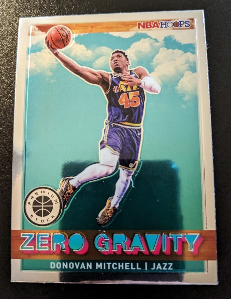 2019-20 Hoops Premium Stock Basketball Donovan Mitchell Zero Gravity #8 Jazz