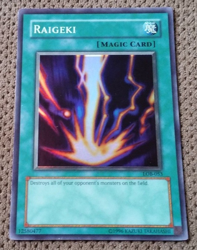 YuGiOh! Raigeki LOB-053 Super Rare Foiling Misprint | eBay