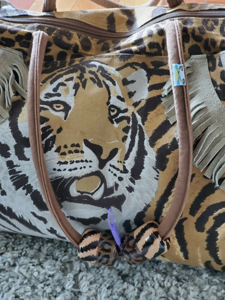 Tiger Themed Oversized Sun N Sand 20" Beach Tote Large Rare Bag Water Resistant - Image 4 of 4