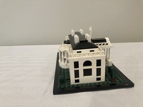 LEGO ARCHITECTURE: The White House (21006)