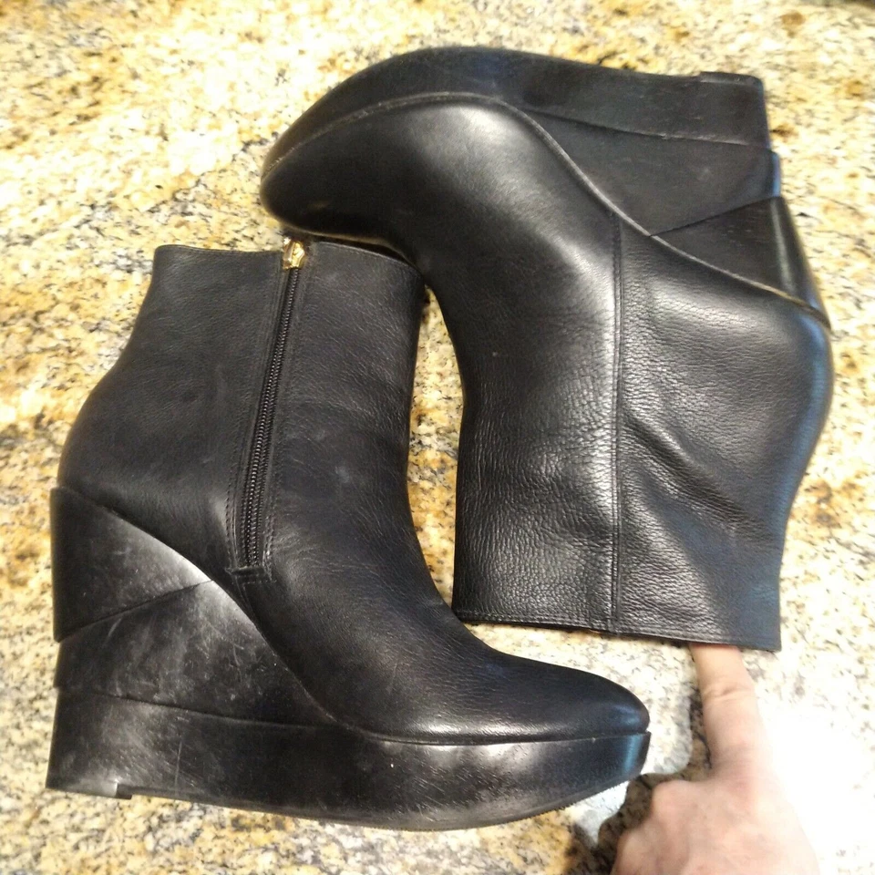 Botín de cuña apilado DVF Diane Von Furstenberg negro opalista talla 8 1/2 M usado en excelente estado Foto 4 de 4