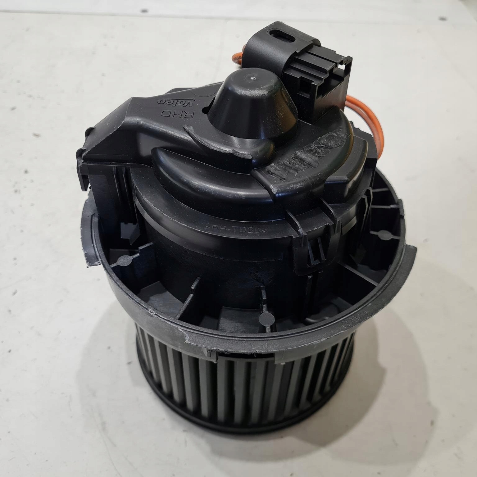 Valeo T918265 Citroen C1 / Peugeot 108 Fan - 1pc Faulty