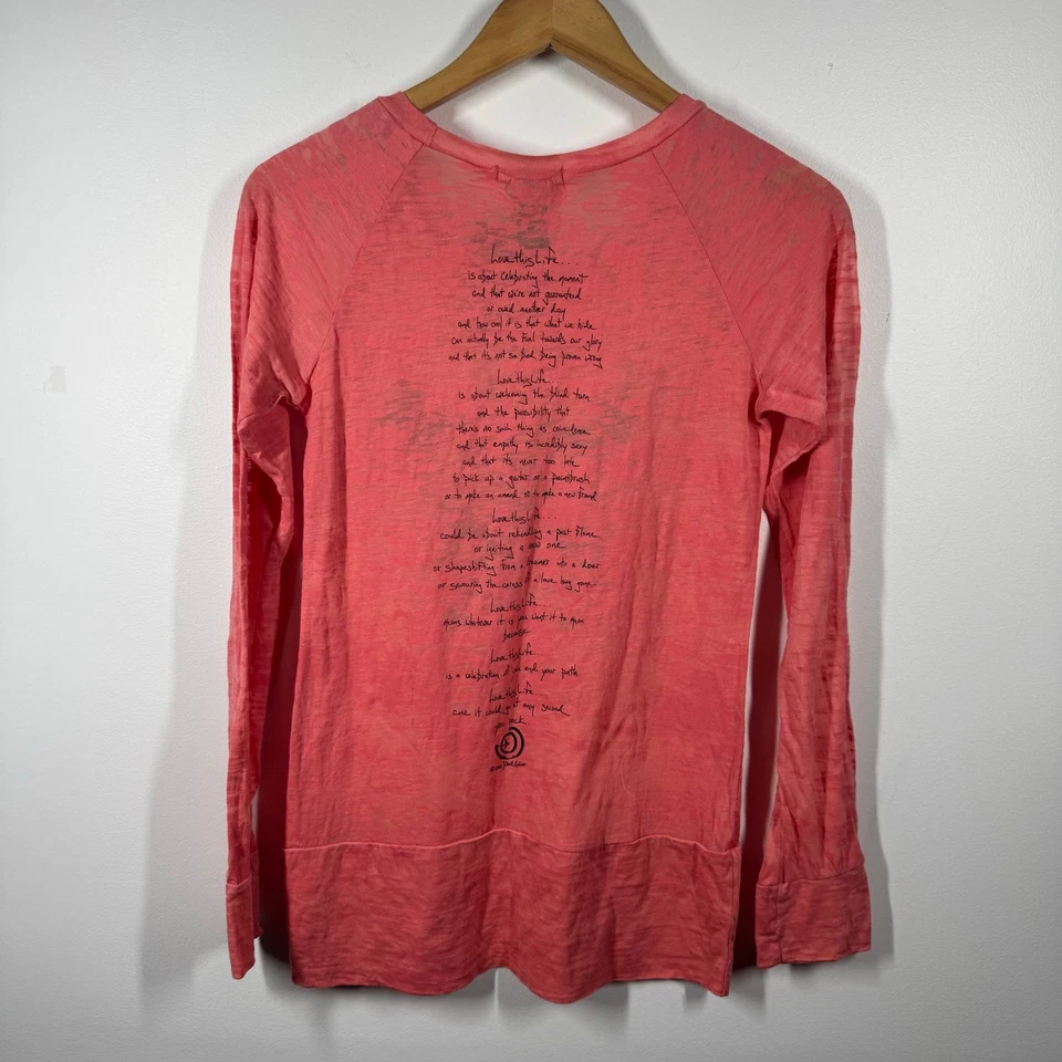 Top Love This Life Mujer Talla M Nuevo con Etiquetas Rosa Mariposa Gráfico Y2K Festival Primavera Foto 3 de 4