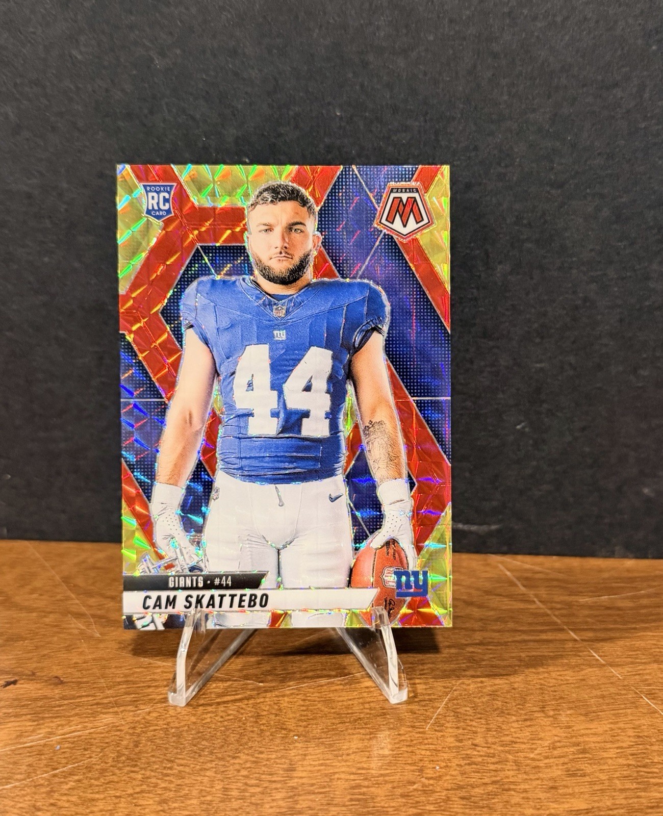 2025 Panini Mosaic Cam Skattebo #271 Variation Red & Yellow /89