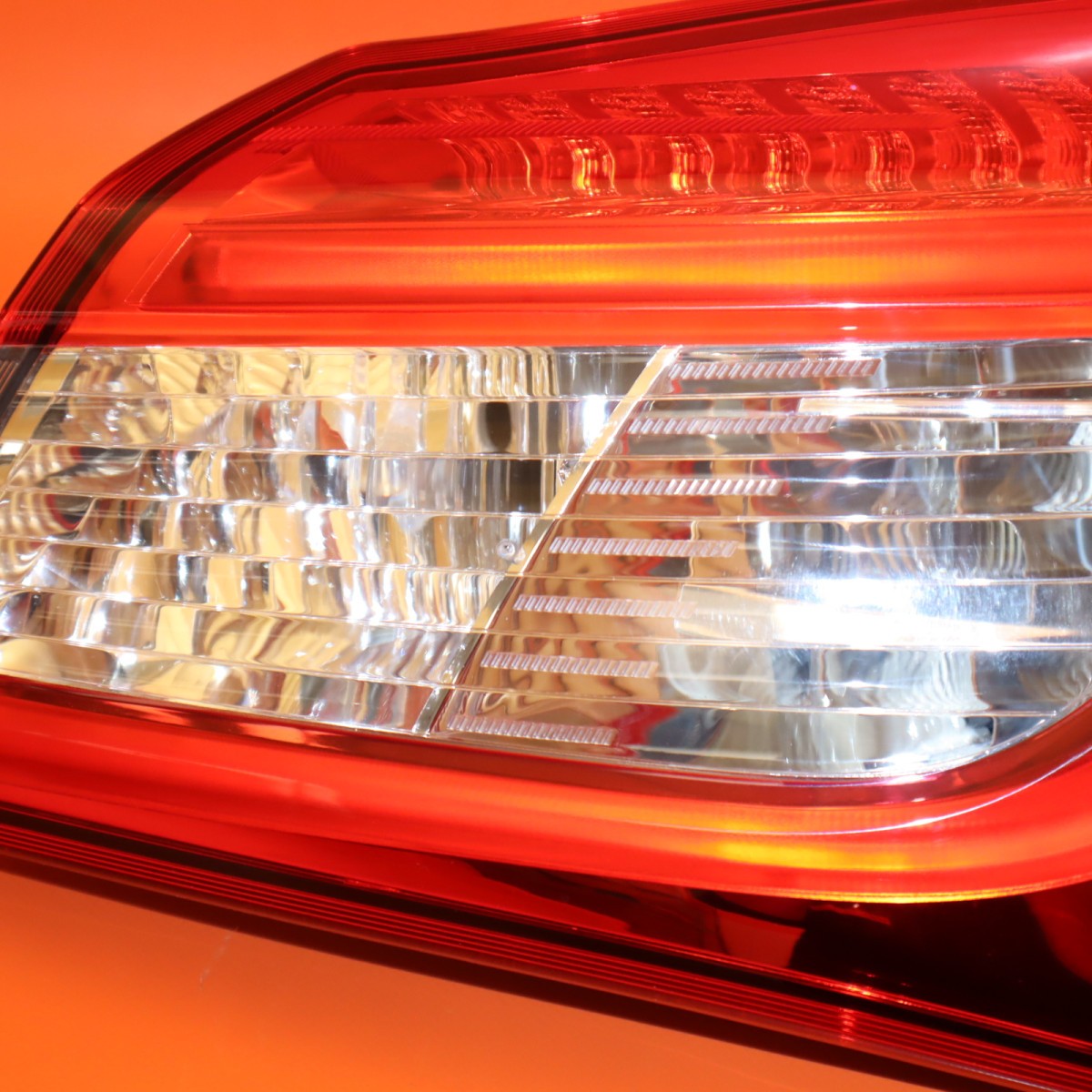 Maserati Ghibli 2014-2018 RIGHT Tail light P/N 6700084820