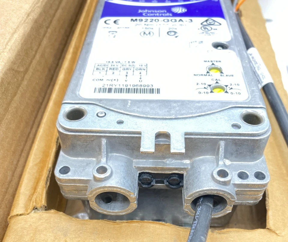Johnson Controls Proportional Electric Spring Return Actuator M9220-GGx-3 NIB - Image 2 of 4