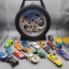 Hot Wheels 30 Car Holder Tire Shaped Storage Case Plus 19 Cars