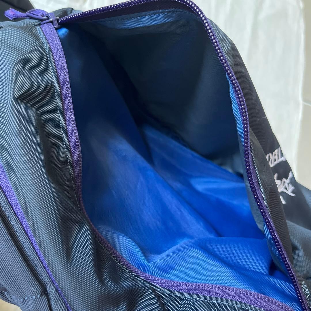 BEAMS BOY x Arc'teryx Mantis 26L Backpack Navy Crazy … - Gem