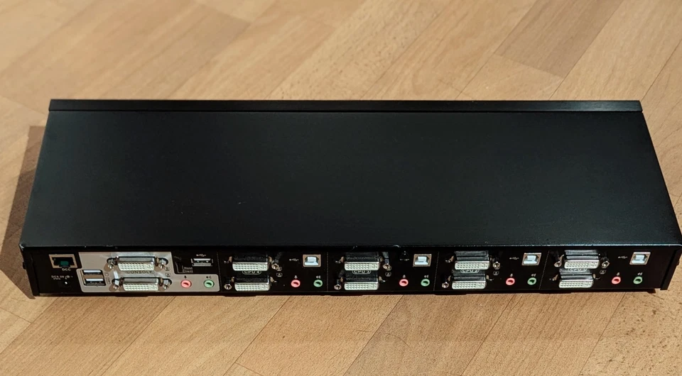 ATEN CS1644A 4-Port USB DVI Dual View KVMP Switch - Bild 4 von 4