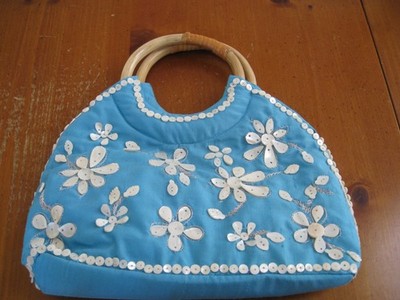 Vtg Coldwater Creek Silk & Shell Turquois Island Small Purse Handbag Wood Handle