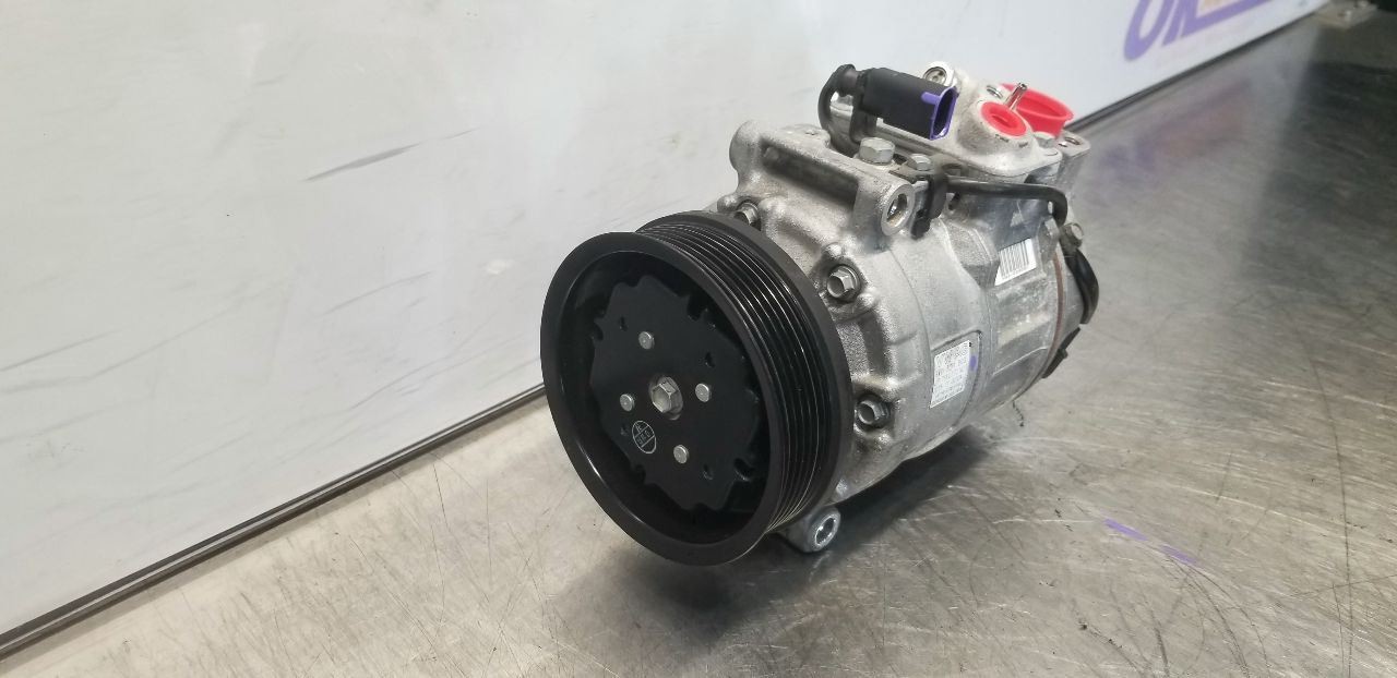 Bentley Continental GT Compressor with bracket P/N 3W0820803