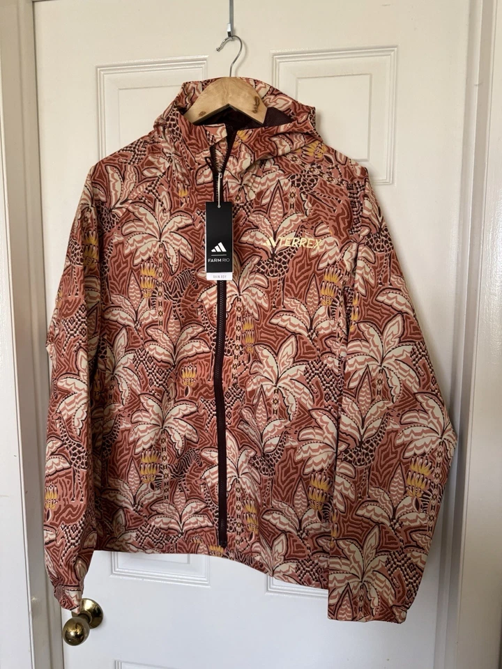 Chaqueta de lluvia Adidas para mujer grande Farm Rio Terrex Multi 2L cobre/rojo IY3790 NUEVA Foto 3 de 4