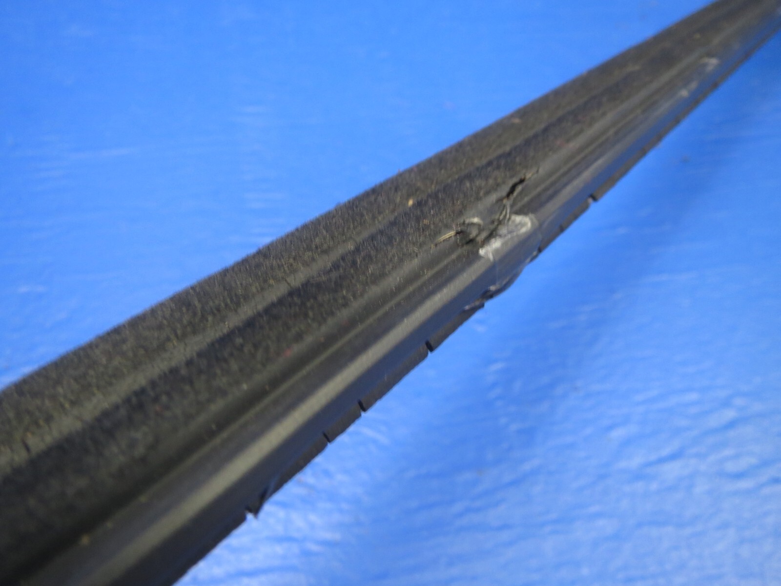 2005 HONDA ACCORD EX 4 DOOR LEFT REAR DOOR WINDOW WEATHER STRIP