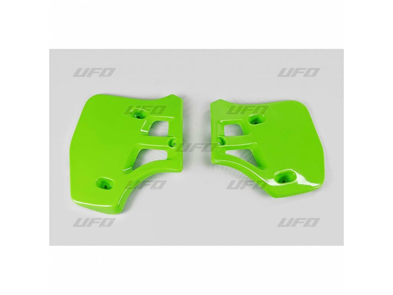 Écopes de radiateur UFO de qualité supérieure couleur vert d'origine KAWASAKI KX500