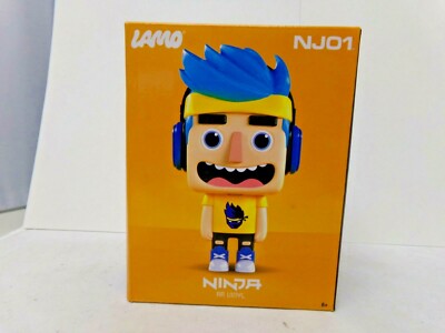 Lamo Ninja Vinyl Figure NJ01 050322DMT3