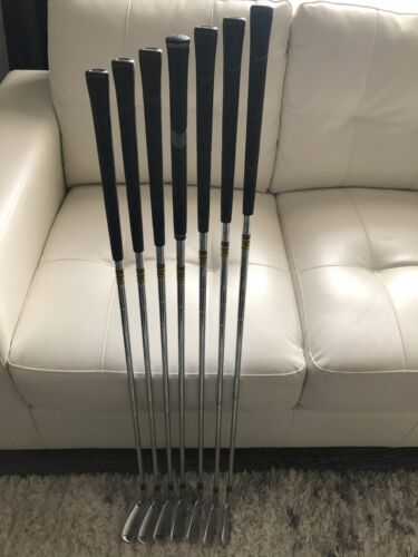 Wilson Staff Fi5 Forged Iron Collector Golf Club Set R300 Steel Shafts - Picture 1 of 17