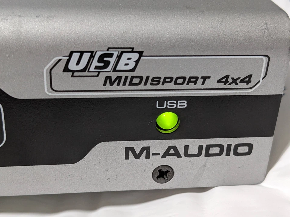 🔥Works🔥 M-Audio - USB Midisport 4x4 Console, Silver Bundle - Image 2 of 4