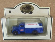 Lledo Chevron Standard Oil 1936 Farm Delivery Truck