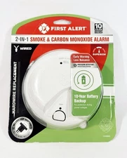 First Alert SMICO105-AC Hardwired Combination Smoke & CO Alarm w/ Battery Backup