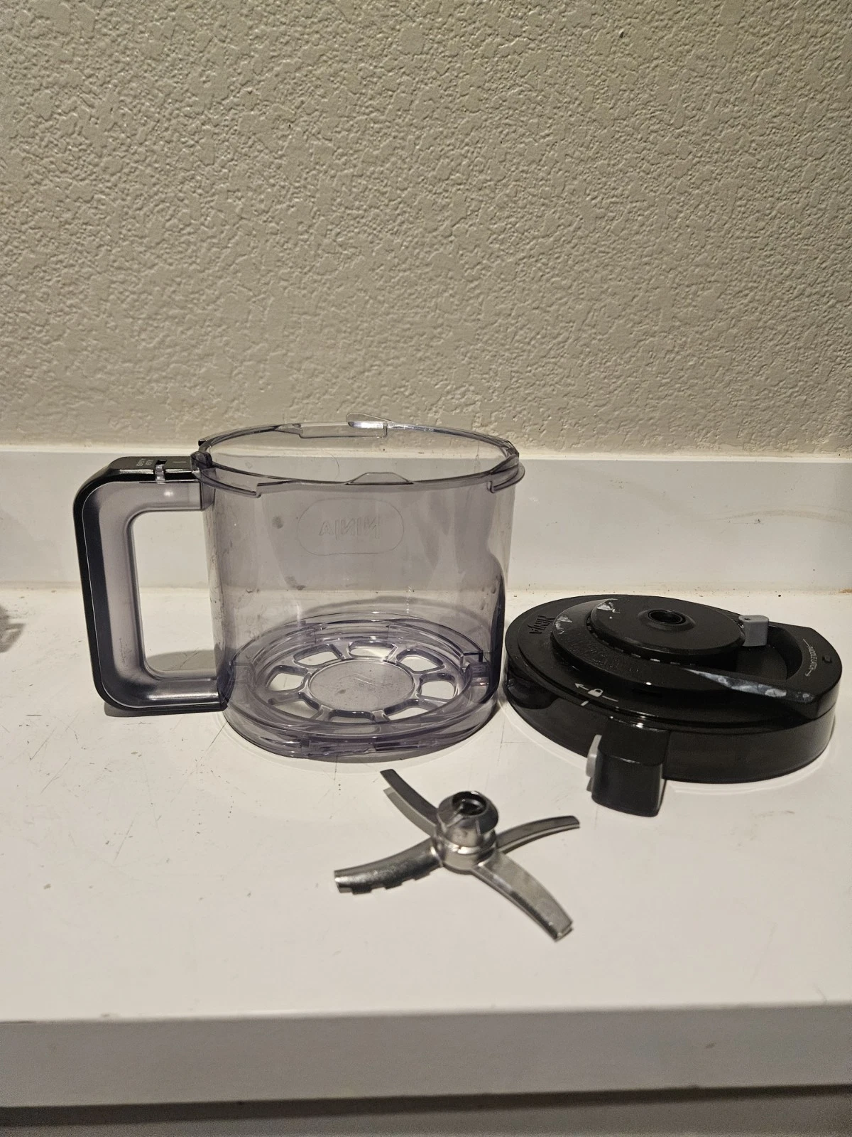 Ninja CREAMi Ice Cream Maker CN501 Replacement Parts Outer Bowl/ Lid And Blade