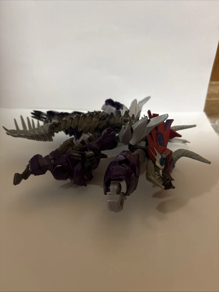 Hasbro Transformers Age of Extinction (2014) Deluxe Dinobot Slug - Image 3 of 4