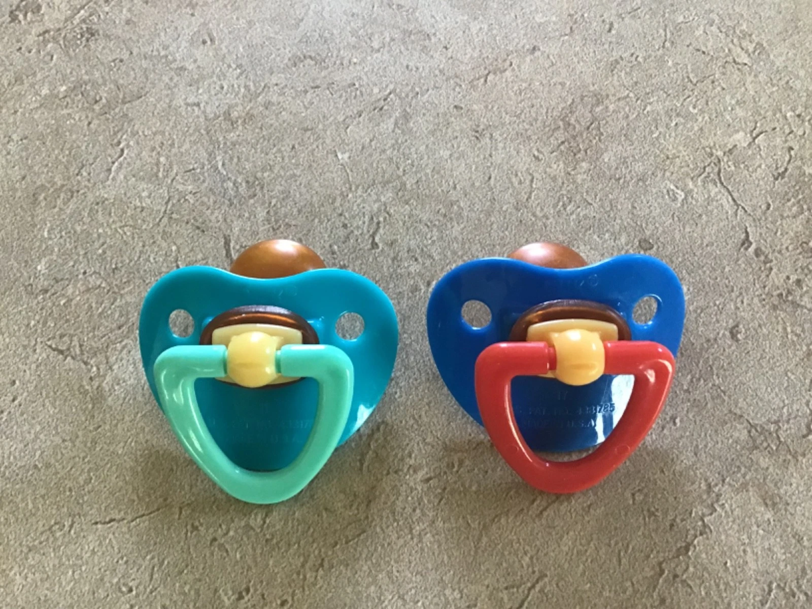 Vtg 1992 Gerber NUK Orthodontic Pacifiers-Teether Latex New size 2
Opens in a new window or tab