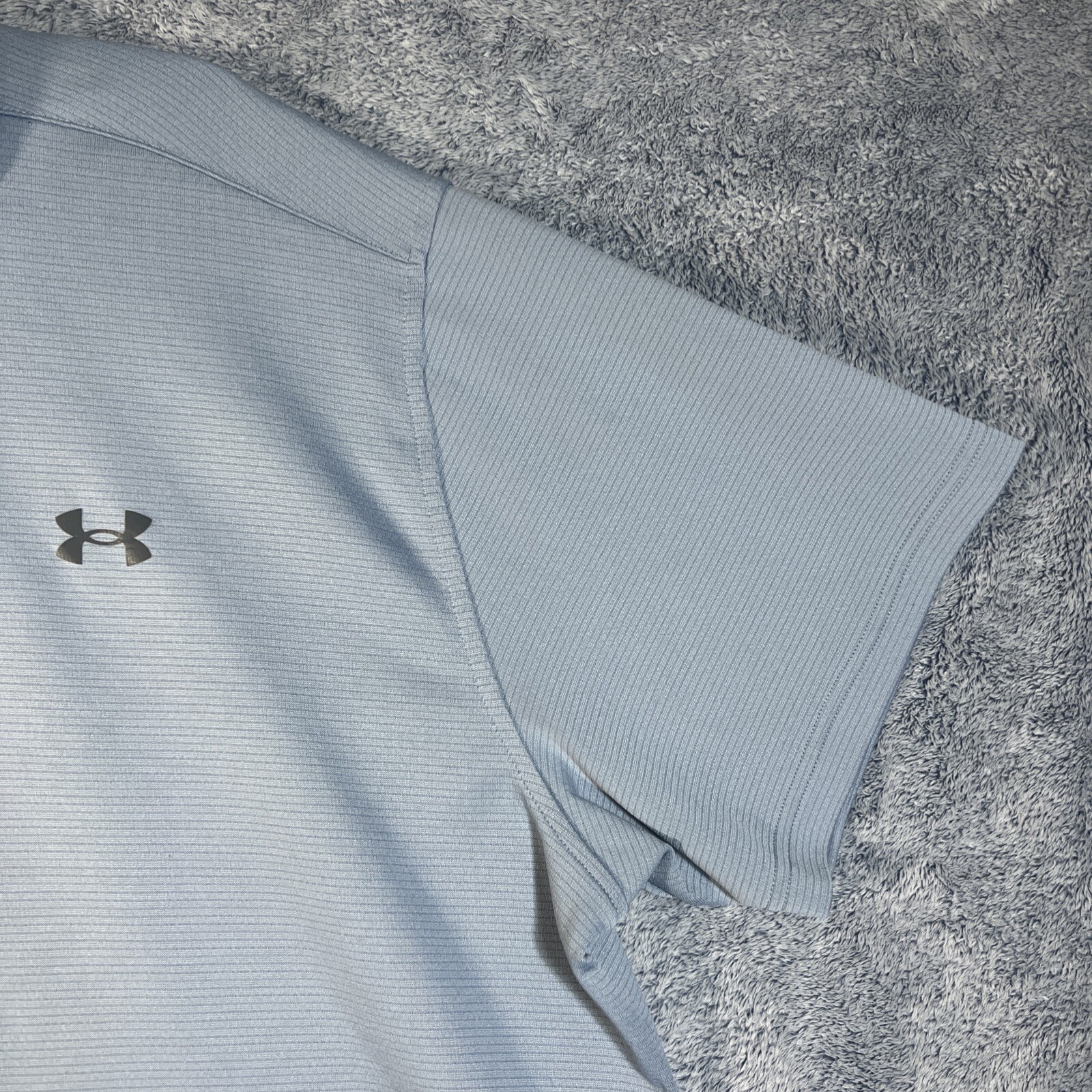 Under Armour HeatGear Men's 3XL Blue Striped Short Sleeve Polo with Gray Logo thumbnail 7