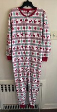 Christmas Reindeer Snowflakes Women  s Medium 1 Piece Zipper Non-Footed Pajamas