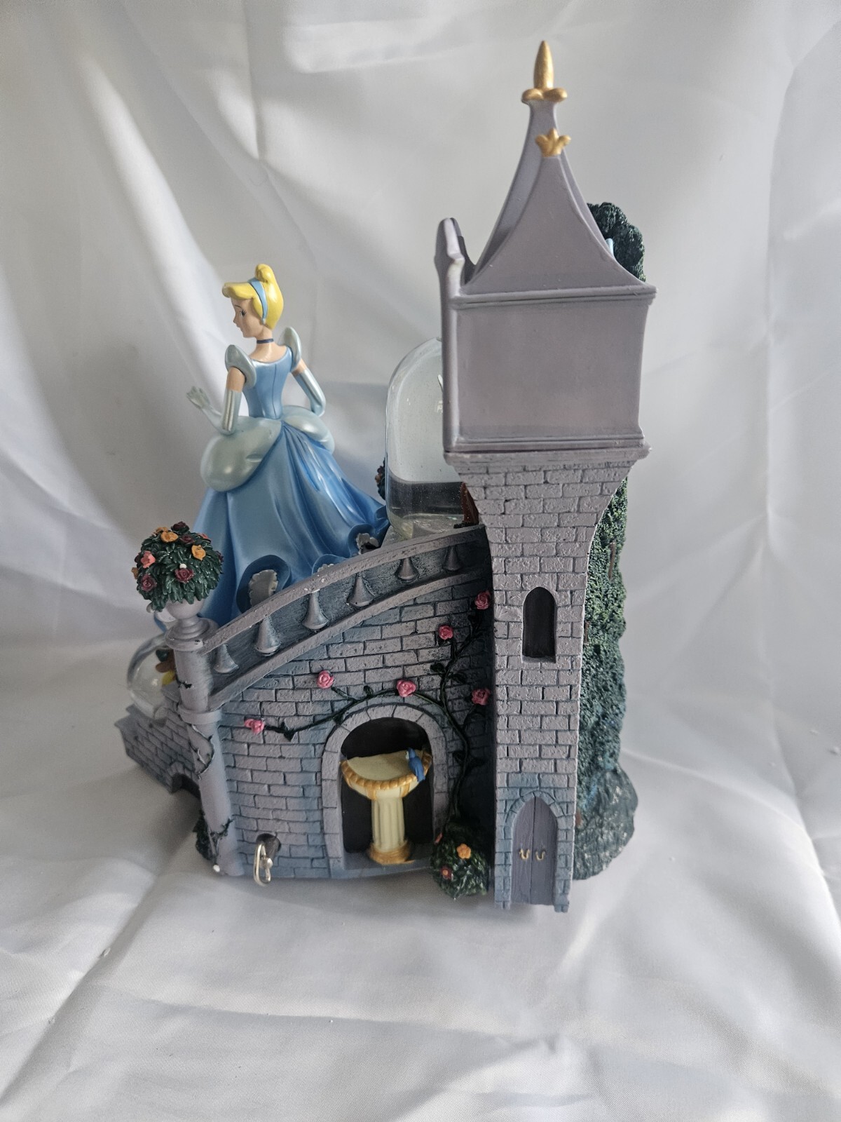 Large Multi Globe Limited Edition Disney Cinderella Snow Globe Music