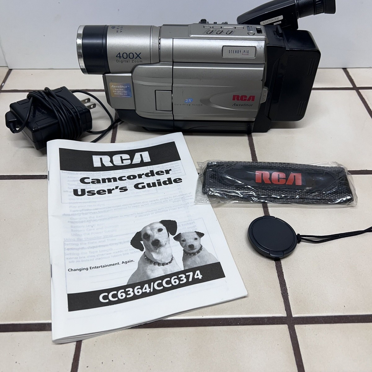 RCA AutoShot CC6364 VHS-C Camcorder Steady Pix Camera 400X