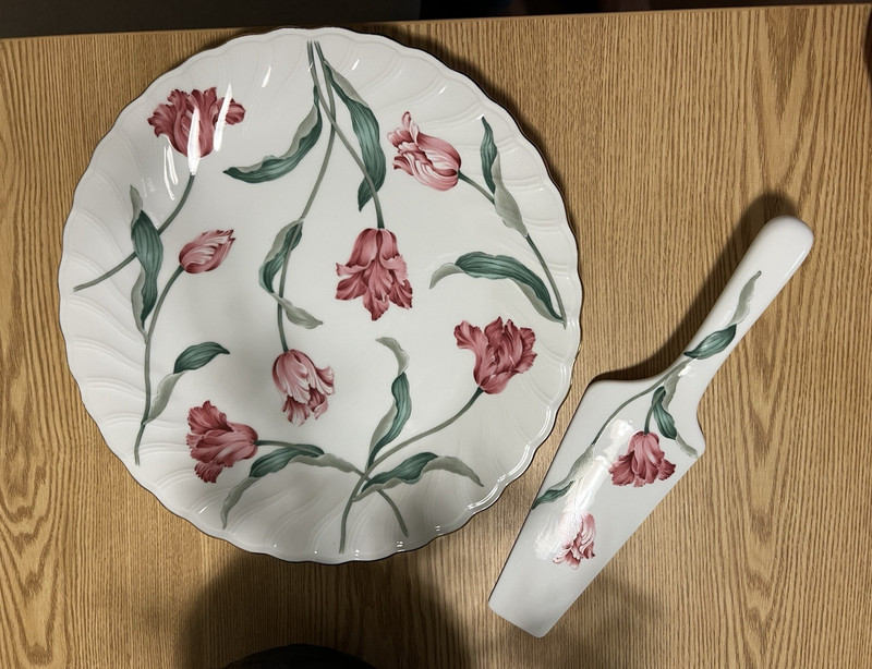 Japan Floral Ceramic Plate & Server Set, Round Glossy White Pink Green