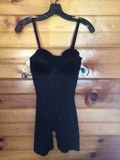 ASSETS by SPANX Women's Flawless Finish Strapless Cupped Midthigh Bodysuit M 48