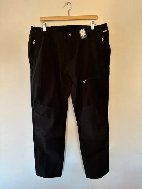 Regatta size 40R questra 3 hiking trousers pants BNWT black trek walking v3364
Opens in a new window