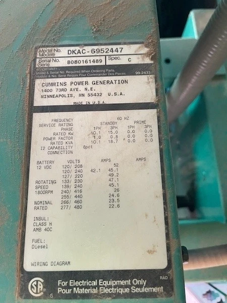 Conjunto gerador a diesel fechado Onan 15kW - Imagem 2 de 2