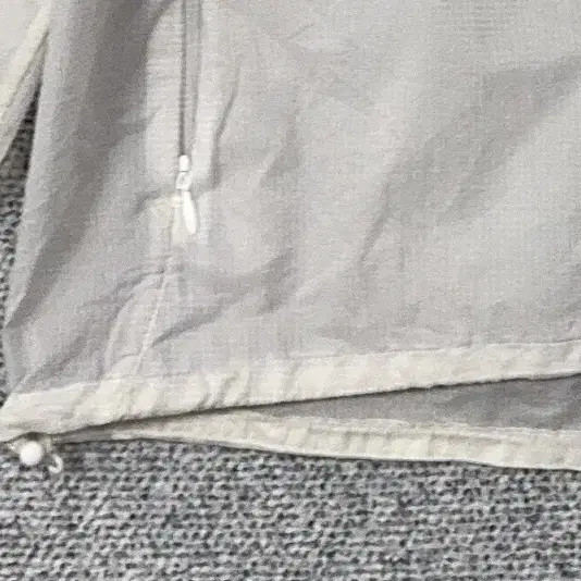 North Face Light Grey Functionality Windbreaker XL - image 5