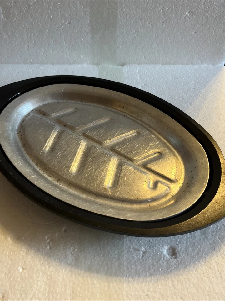 Nordic Ware 1 Platter With Holder. #310 Good Used Condition. 10” Plate. USA - Image 2 of 4