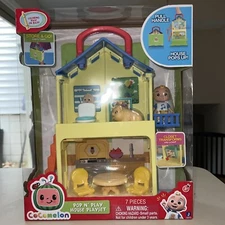 COCOMELON Pop N Play House PLAYSET