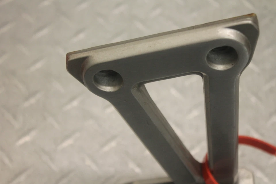 1991 SUZUKI BANDIT 400 GSF400 PASSAGEIRO TRASEIRO DIREITO PEG - Imagem 4 de 4