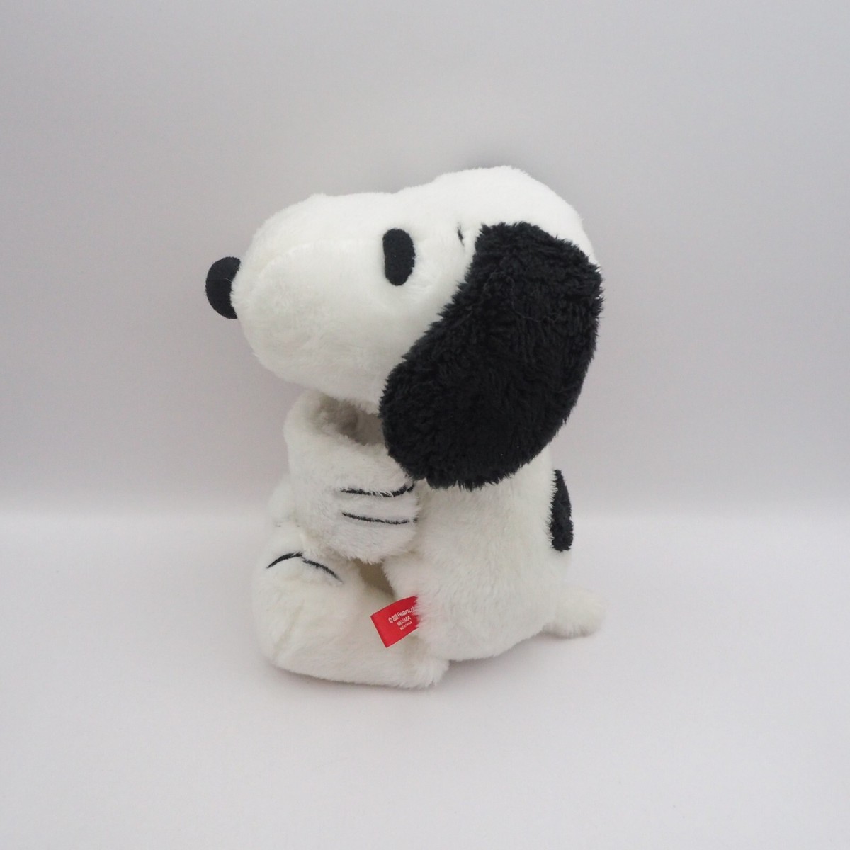 Snoopy Peanuts D1203A Nakajima 2020 Hugging Curtain Strap Plush 6