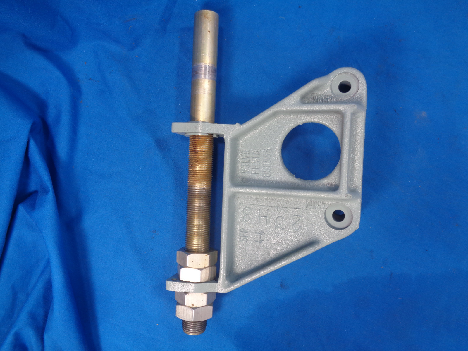 Volvo Penta Power Steering Bracket Support Steering Tube 270 280 PN