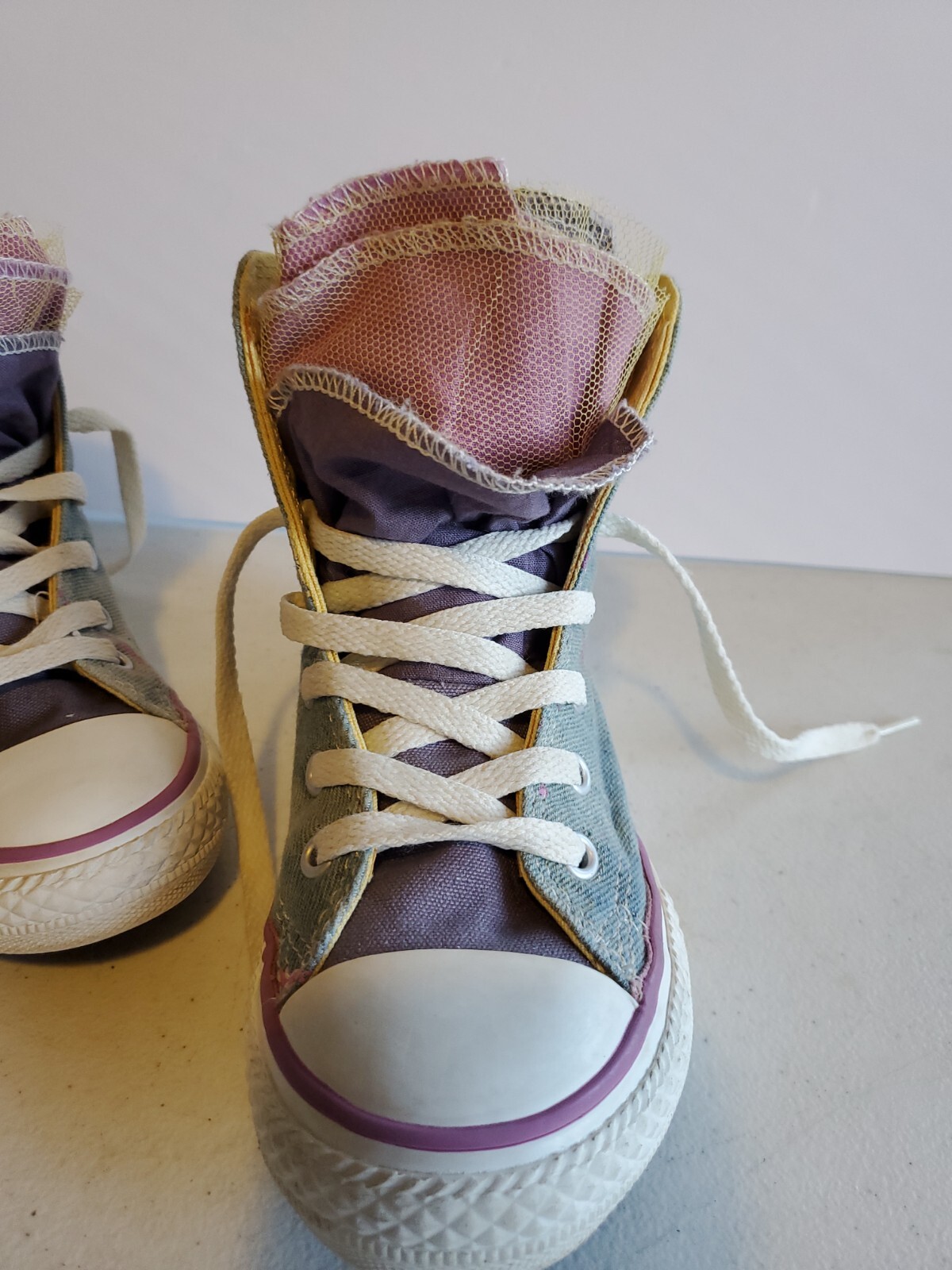 converse moody purple