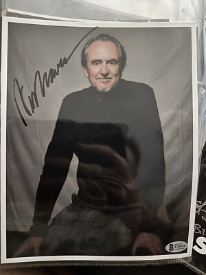 Wes Craven signiertes 10x8 Foto - Horror - Ghostface - Scream - Beckett Echtheitszertifikat