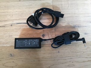 ORIGINAL NETZTEIL HP TPN-FA02 AUSGANG 19.5V & 2.31 A NOTEBOOK LAPTOP